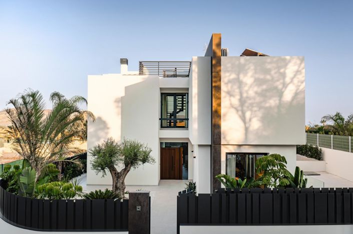 Image No.24-4 Bed Villa for sale