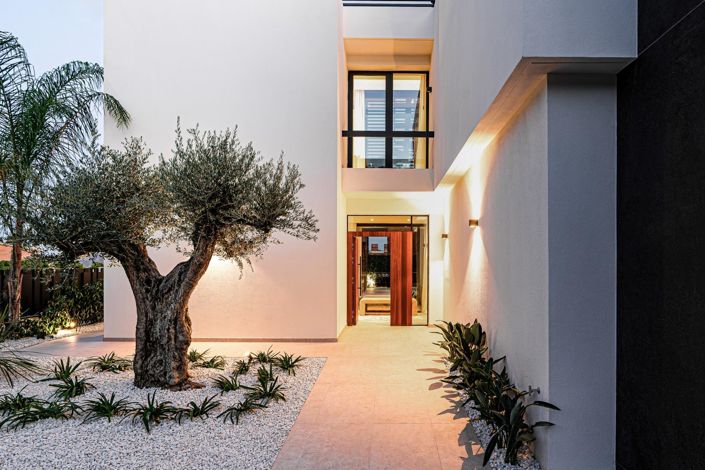 Image No.25-4 Bed Villa for sale