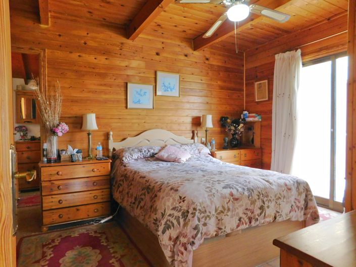 Image No.23-2 Bed Country House for sale
