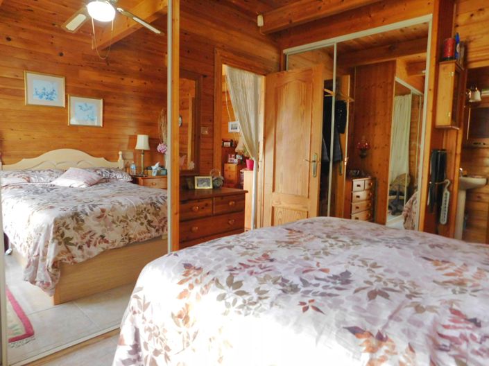 Image No.25-2 Bed Country House for sale