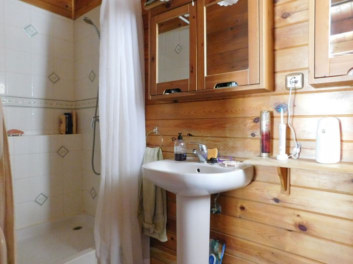 Image No.26-2 Bed Country House for sale