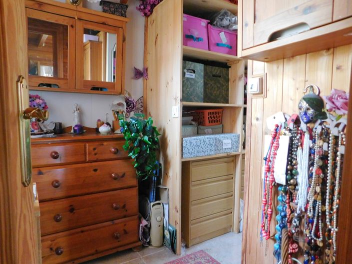 Image No.28-2 Bed Country House for sale