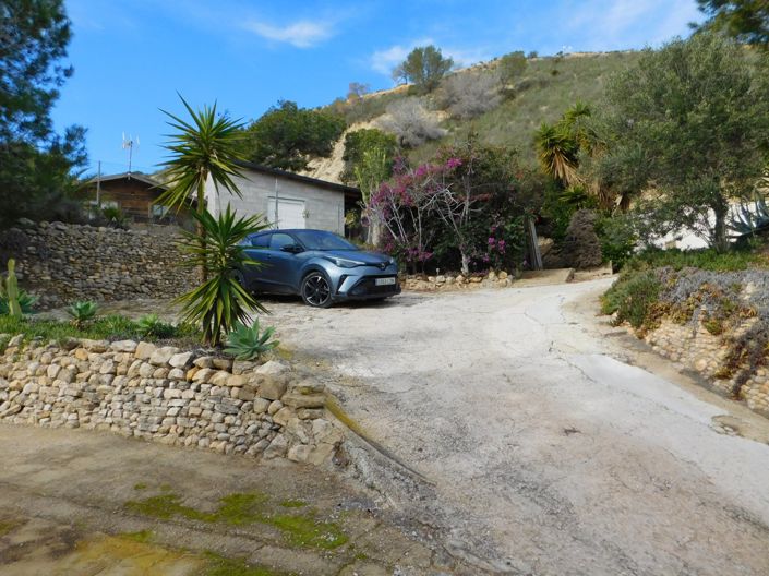 Image No.33-2 Bed Country House for sale