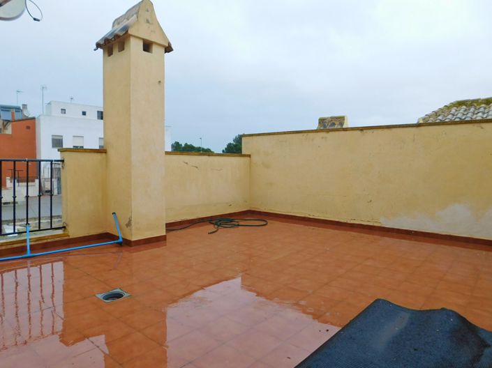 Image No.19-2 Bed Apartment for sale