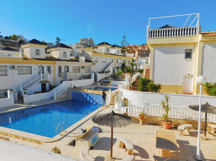 Image No.30-2 Bed Townhouse for sale