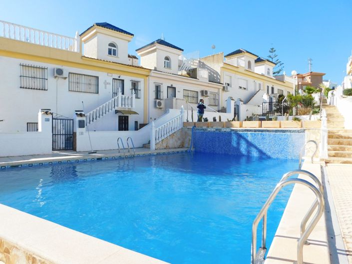 Image No.5-2 Bed Townhouse for sale