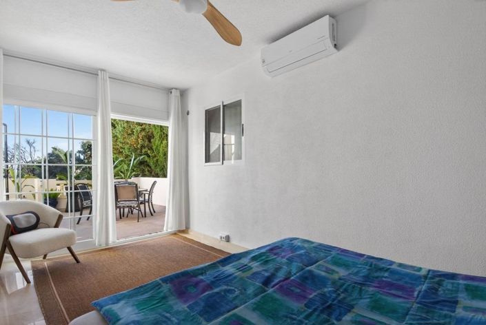 Image No.17-4 Bed Villa for sale