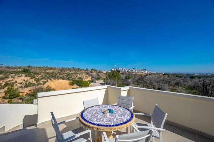 Image No.26-Villa de 4 chambres à vendre à Orihuela Costa