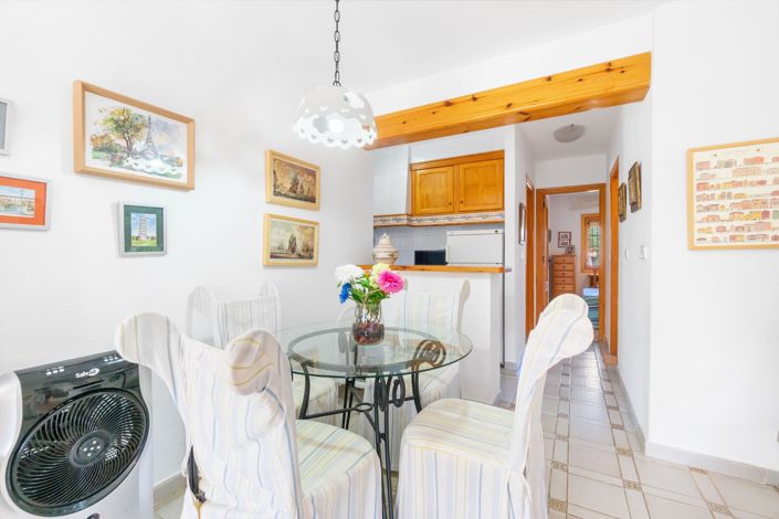 Image No.14-3 Bed Apartment for sale