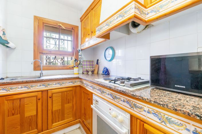 Image No.15-3 Bed Apartment for sale