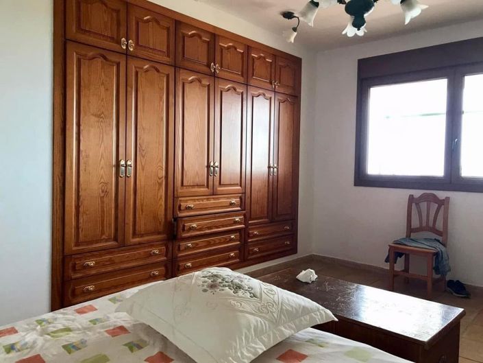 Image No.11-3 Bed Country House for sale