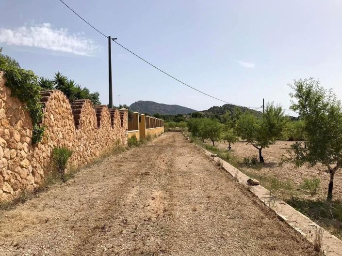 Image No.23-3 Bed Country House for sale