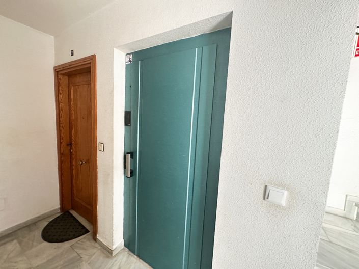 Image No.18-Apartment for sale