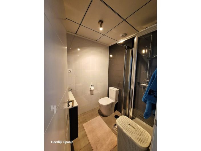 Image No.20-2 Bed Apartment for sale