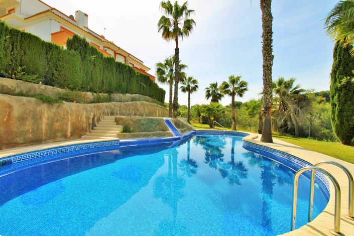 Image No.34-3 Bed Property for sale
