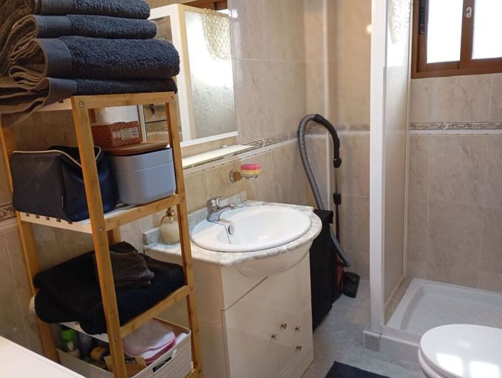 Image No.21-2 Bed Apartment for sale
