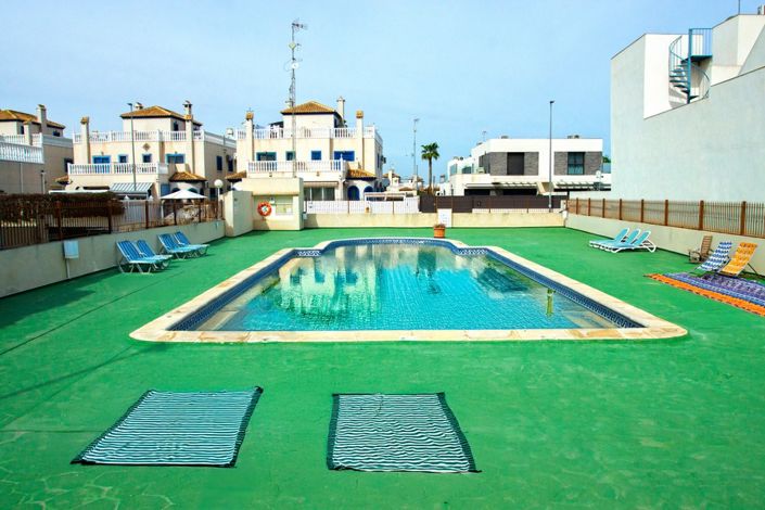 Image No.24-2 Bed Apartment for sale