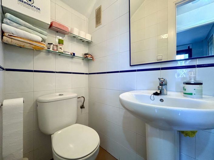 Image No.11-3 Bed Townhouse for sale