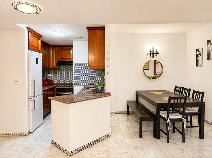 Image No.19-3 Bed Apartment for sale