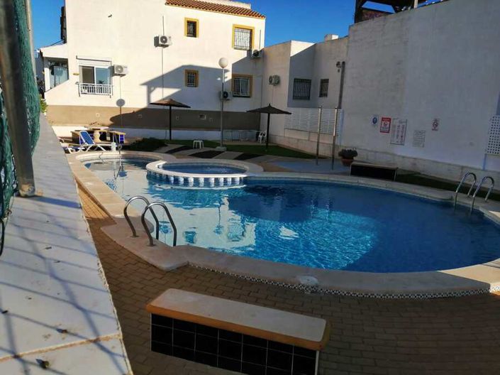 Image No.21-2 Bed Apartment for sale