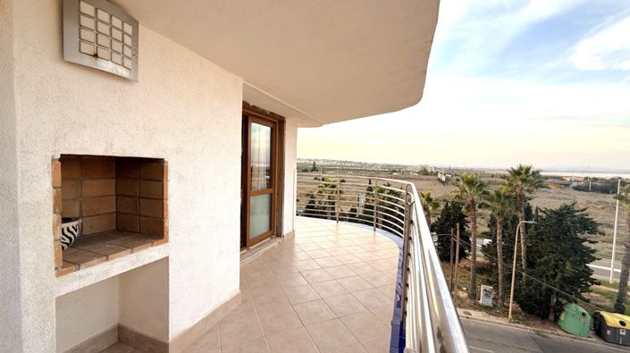 Image No.30-1 Bed Apartment for sale
