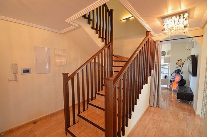 Image No.19-4 Bed Villa for sale