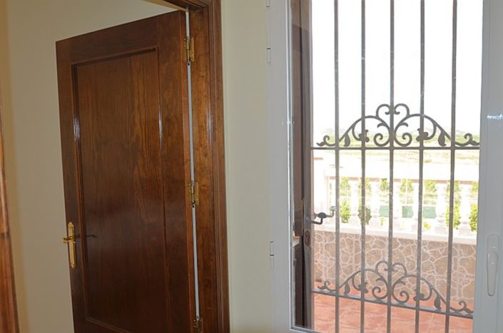 Image No.21-4 Bed Villa for sale
