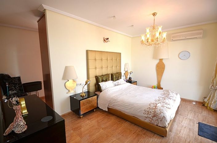 Image No.22-4 Bed Villa for sale