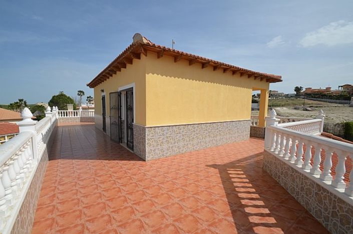 Image No.31-4 Bed Villa for sale