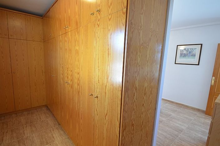 Image No.29-4 Bed Villa for sale