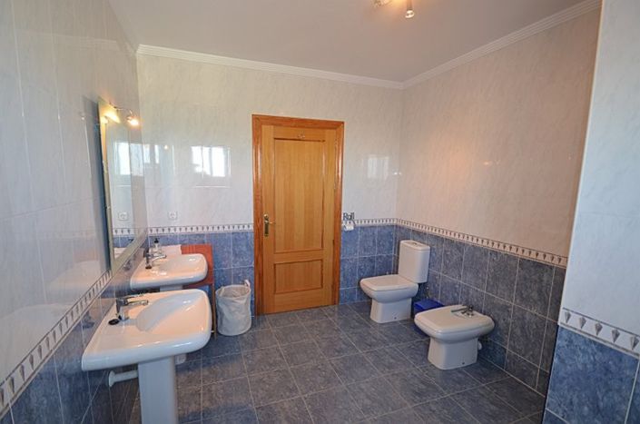 Image No.33-4 Bed Villa for sale
