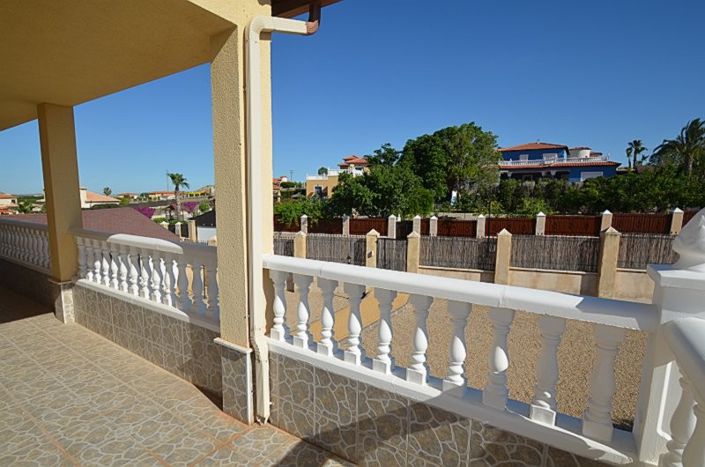 Image No.37-4 Bed Villa for sale