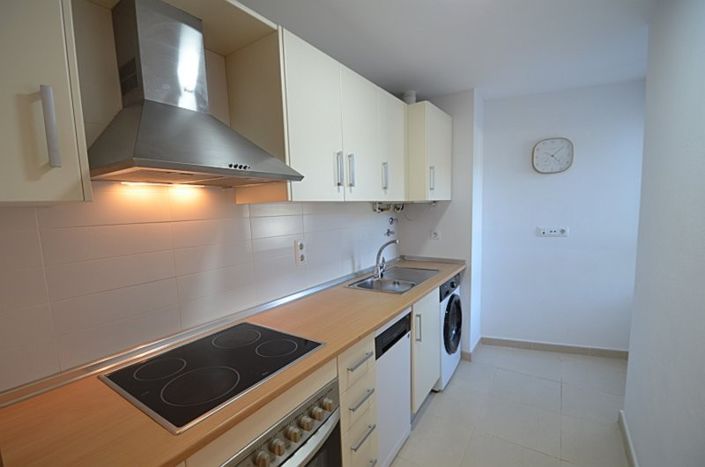 Image No.17-2 Bed Apartment for sale