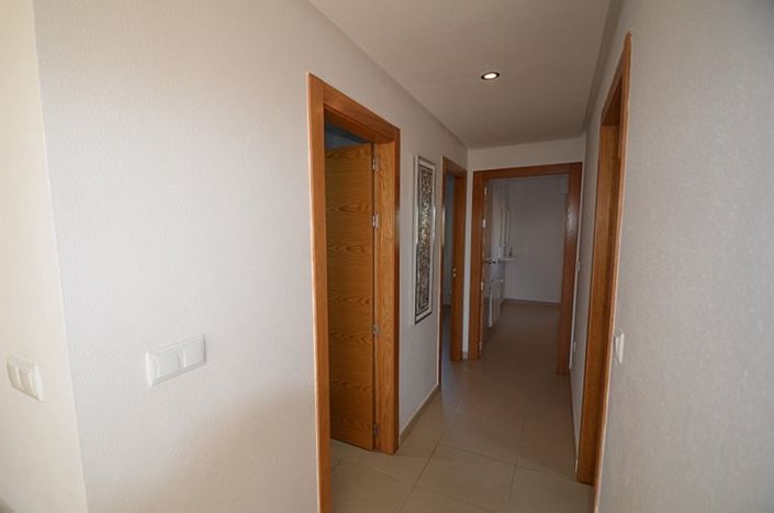 Image No.8-2 Bed Apartment for sale