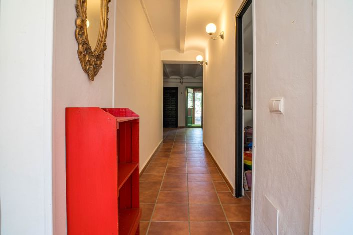 Image No.3-3 Bed Townhouse for sale
