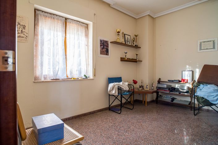 Image No.22-6 Bed Country House for sale