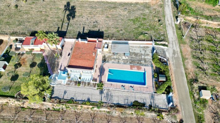 Image No.13-3 Bed Country House for sale