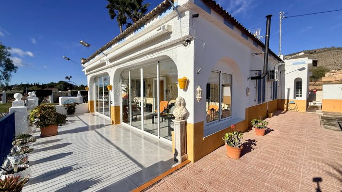 Image No.29-3 Bed Country House for sale