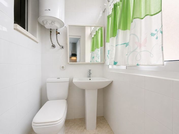 Image No.10-2 Bed Apartment for sale