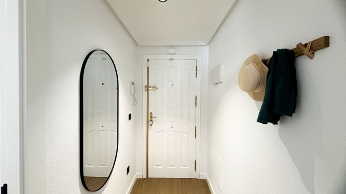 Image No.25-2 Bed Apartment for sale