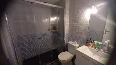 APT-424_10_Bathroom