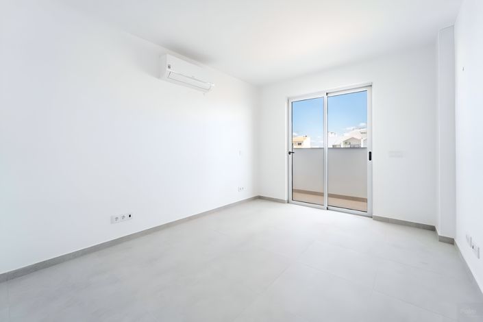 Image No.14-Appartement de 4 chambres à vendre à Lagoa