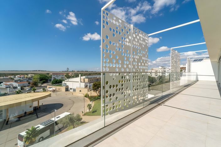 Image No.26-4 Bed Apartment for sale