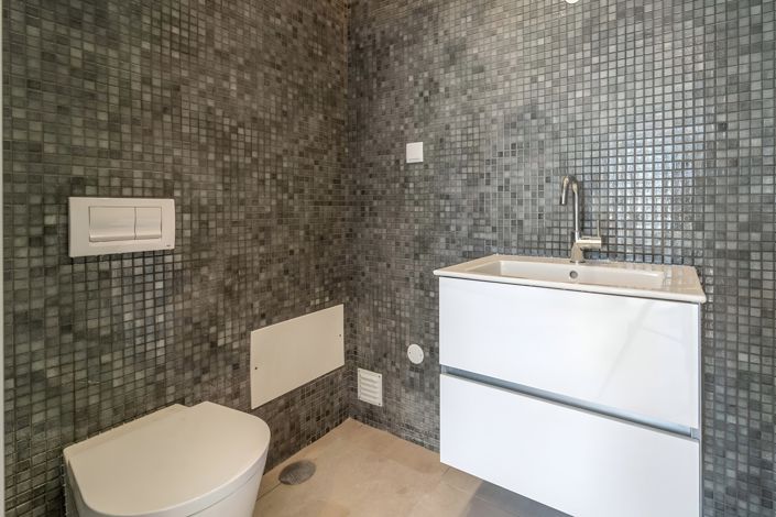 Image No.27-4 Bed Apartment for sale