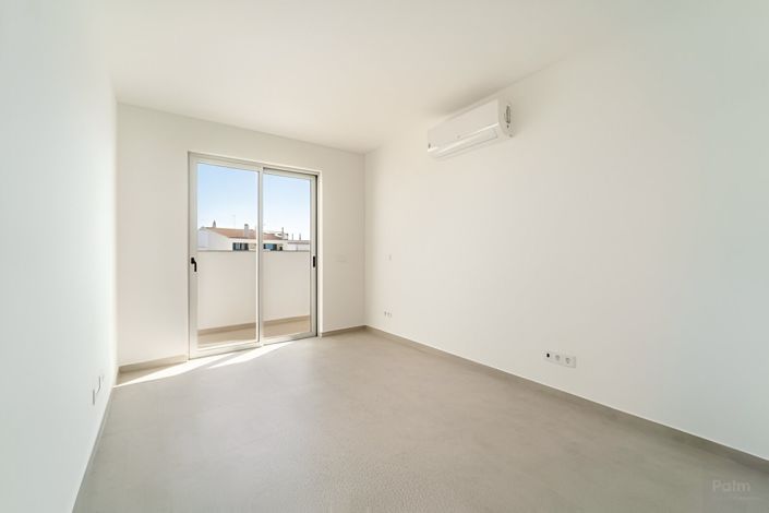 Image No.44-Appartement de 4 chambres à vendre à Lagoa