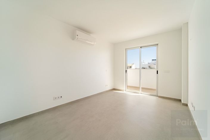 Image No.46-Appartement de 4 chambres à vendre à Lagoa
