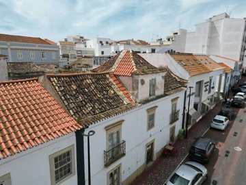 1 - Lagoa, Villa