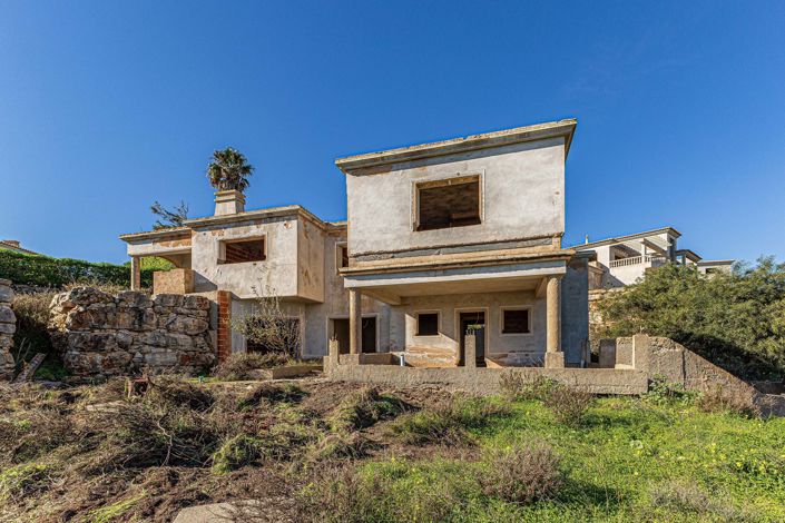 Image No.1-3 Bed Villa for sale