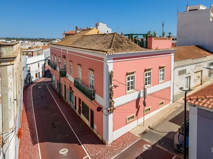 Image No.1-4 Bed Villa for sale