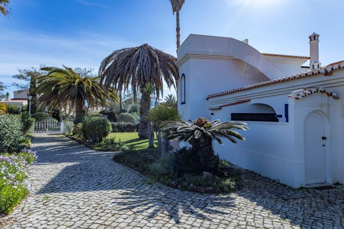 Image No.7-3 Bed Villa for sale